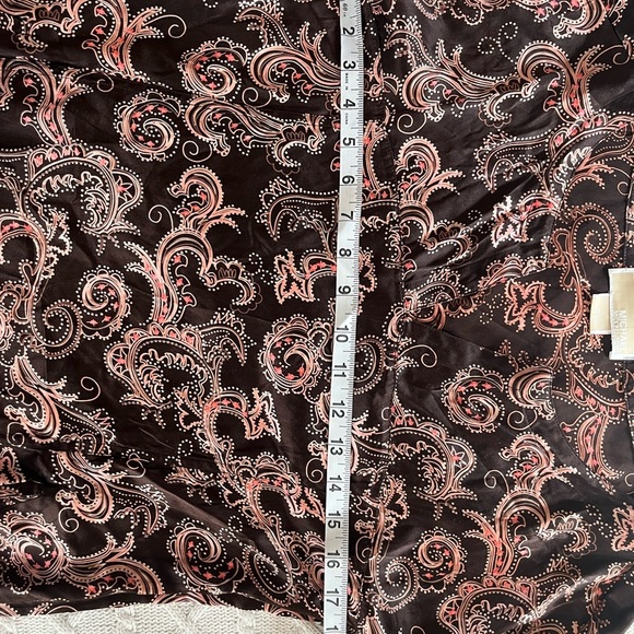 Michael Michael Kors 100 % Silk Short Roll-up Sleeve Women’s Size Medium - Picture 16 of 16